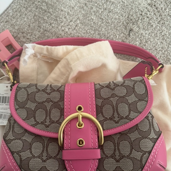 limited 2006 re- edition Coach Pink and Tan Signature Shoulder Bag - Picture 2 of 4